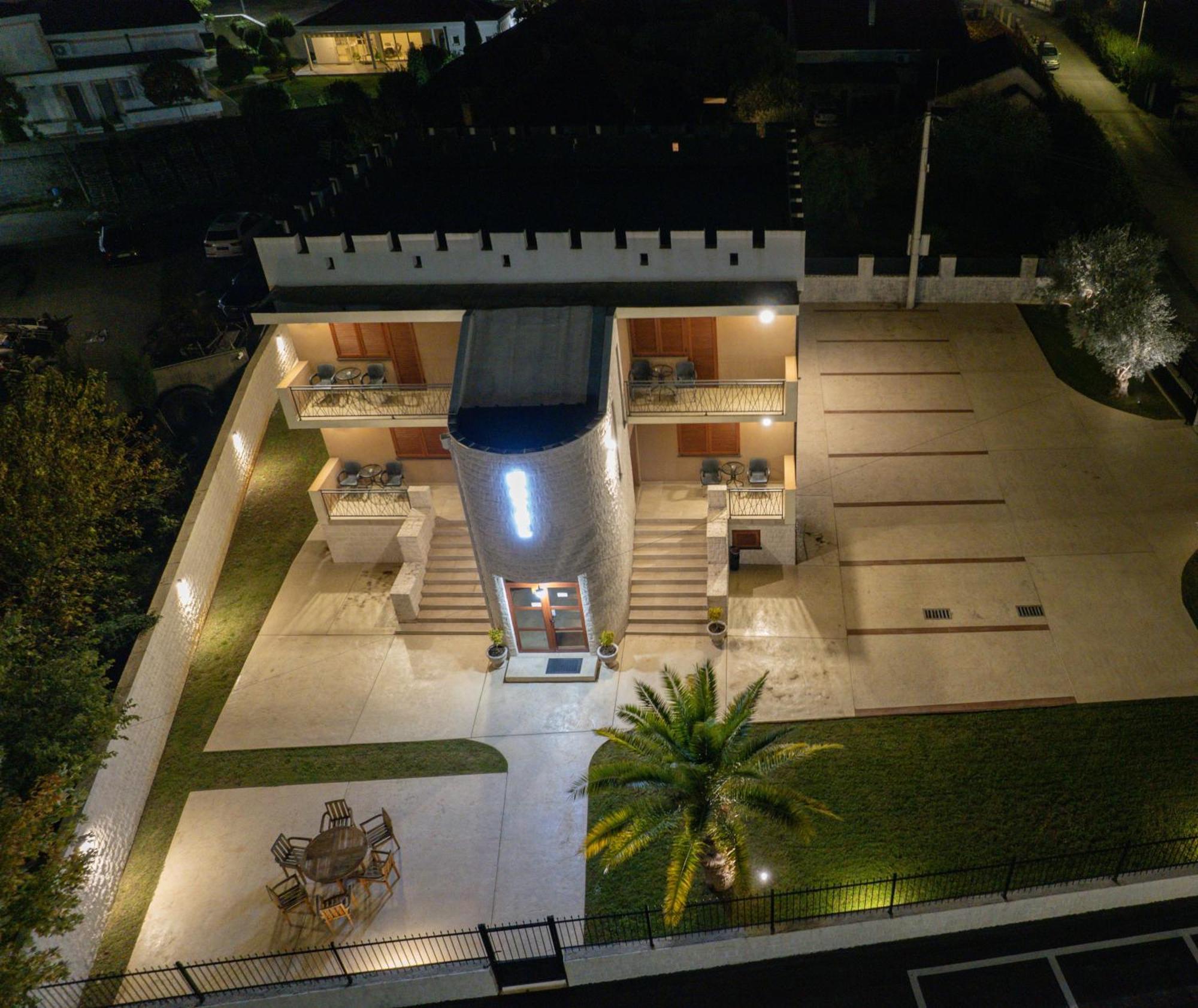 Motel Zeta Lux Mitrovici  Extérieur photo
