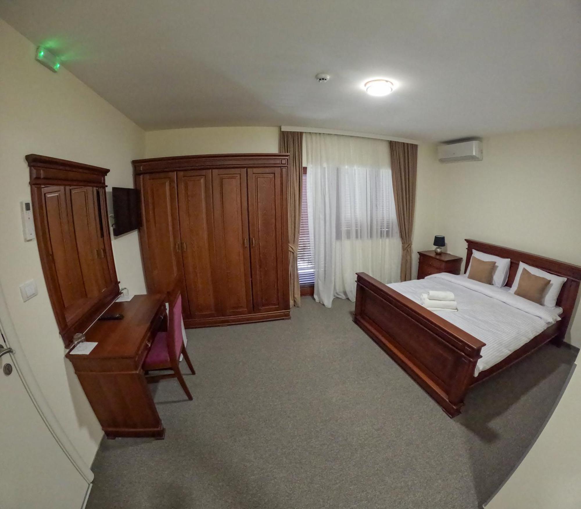 Motel Zeta Lux Mitrovici  Extérieur photo